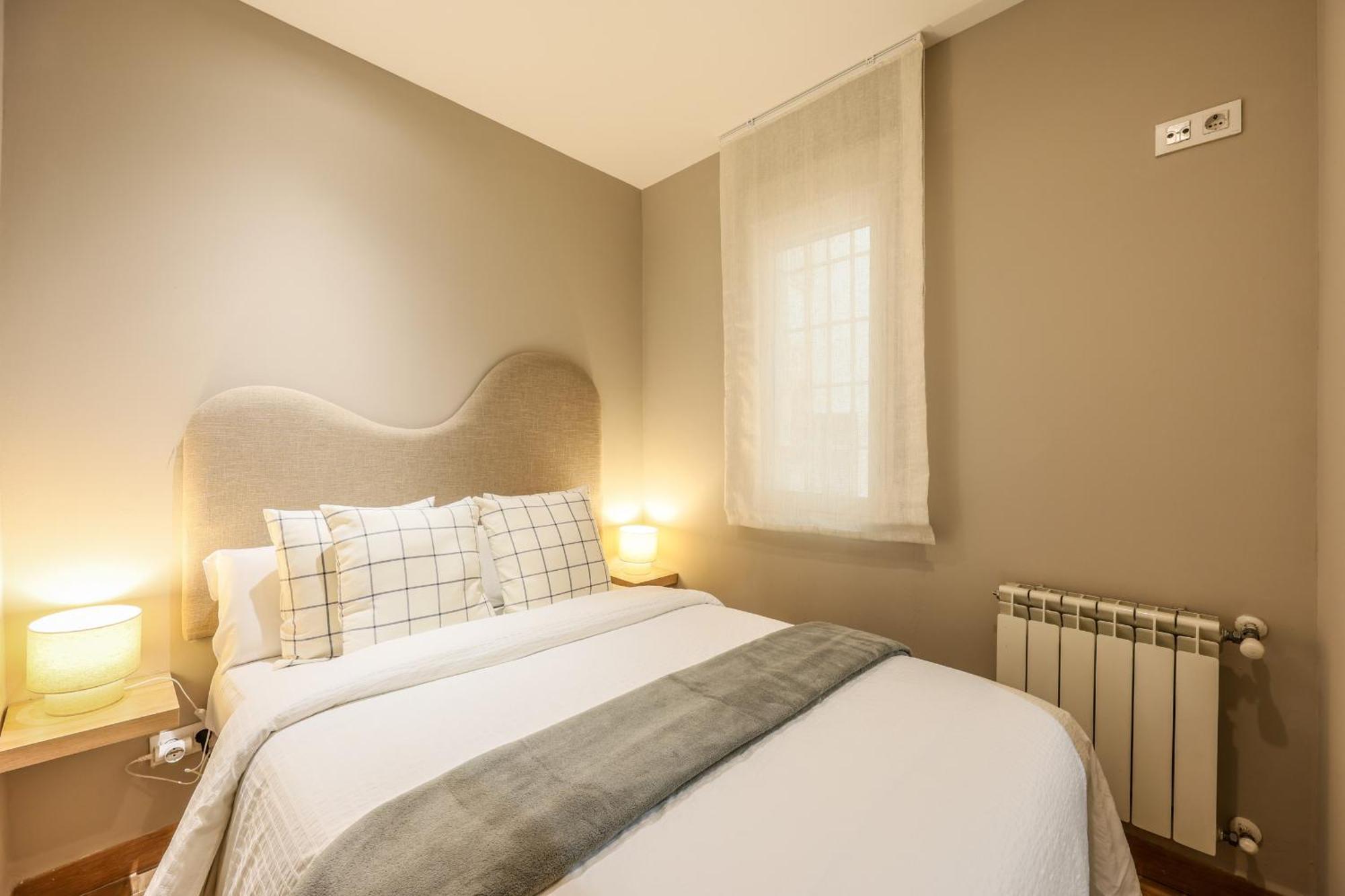 Nuevo Apartamento Funcional En Chamberi Madrid Exteriör bild