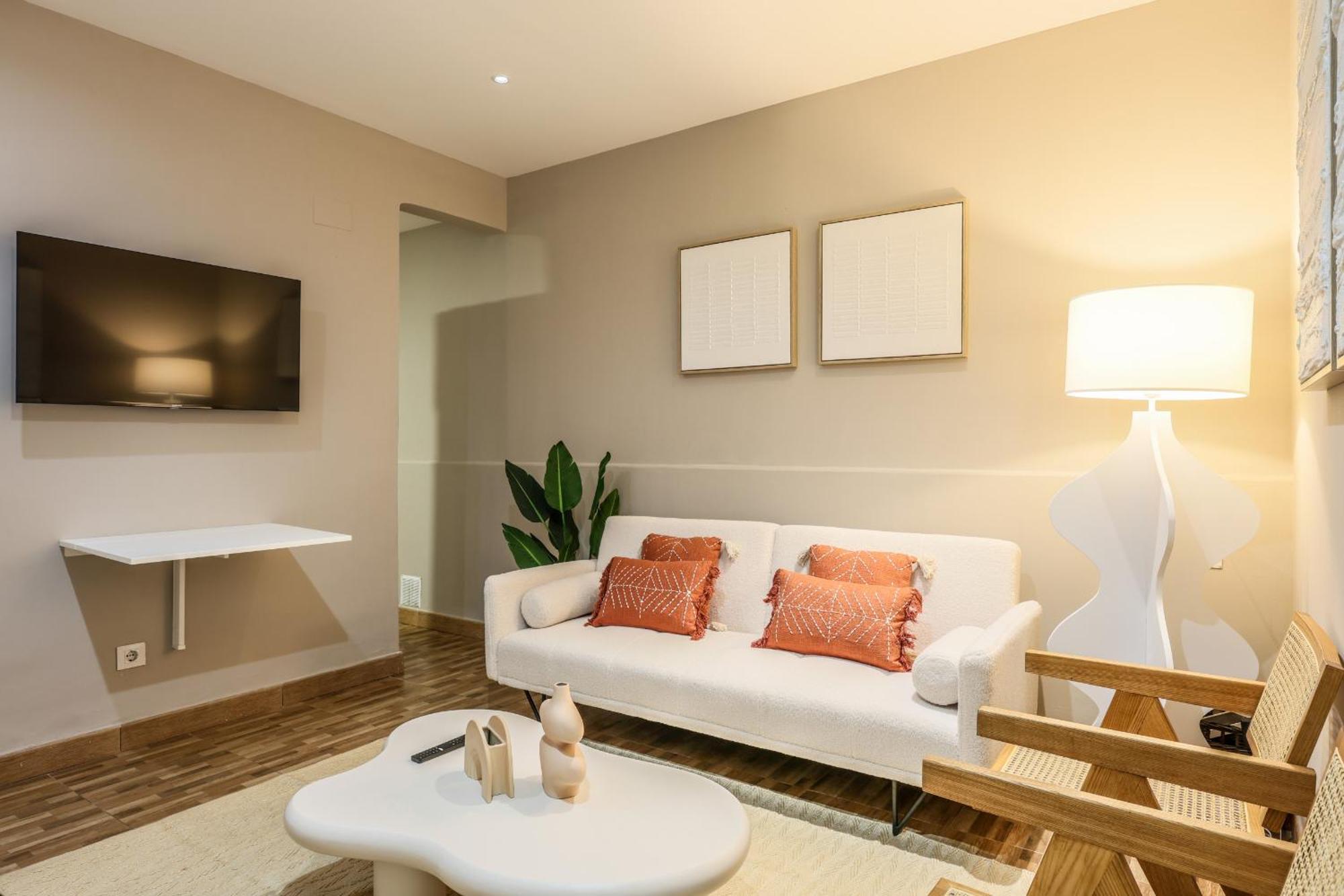 Nuevo Apartamento Funcional En Chamberi Madrid Exteriör bild